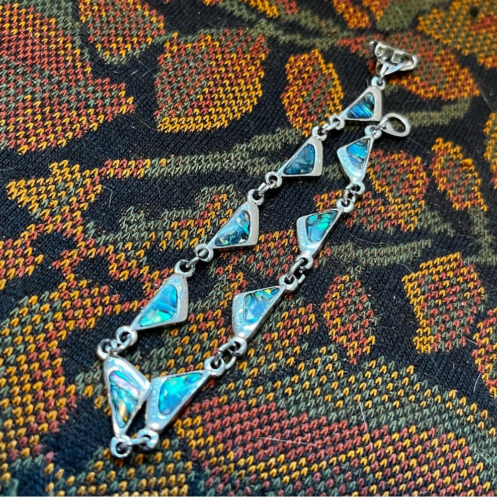 Abalone Shell Bracelet - Picture 3 of 8